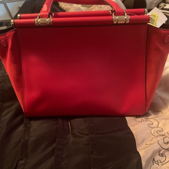 Never worn coach bag! - Picture 5 of 5